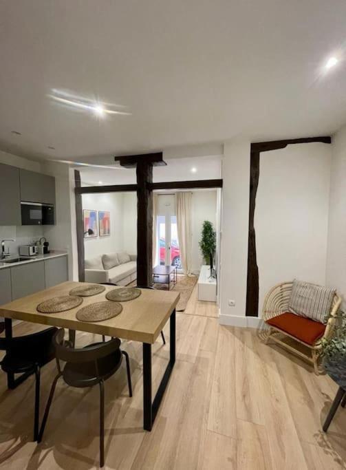Апартаменти Amazing&Elegant Apt 7Pax En C/Jesus Y Maria/Centro Мадрид Екстер'єр фото